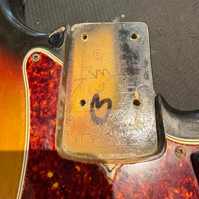 Fender Precision Bass 1966 - Sunburst w/ Non-Original Chipboard Case image 16