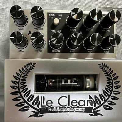 Two Notes Le Clean Dual Channel Tube Preamp 2010s - Silver image 2