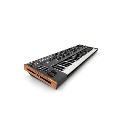 Novation Summit Synthesizer (61-Key) image 2