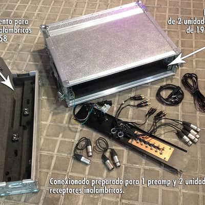 Shure UC4-MB Inalámbrico SM58 UC2-MB - 2 unidades con Flight case Facet image 20