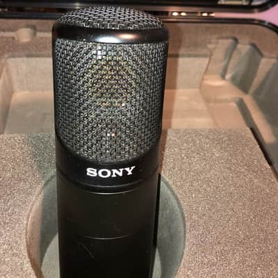 Sony c800 tube mic in excellent condition case+keys PSU shockmount spare tube A+ image 5