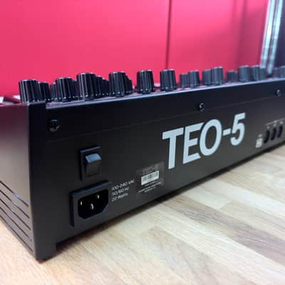 Oberheim TEO-5 image 9