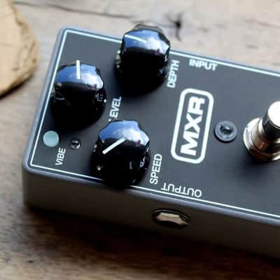 MXR M68 Uni-Vibe image 4