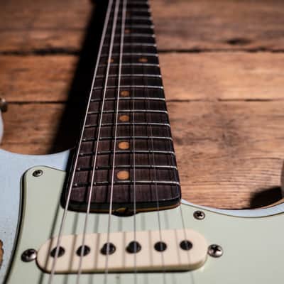 Fender Fender Custom Shop, 2018 NAMM Limited '62 Strat Heavy Relic with video image 11