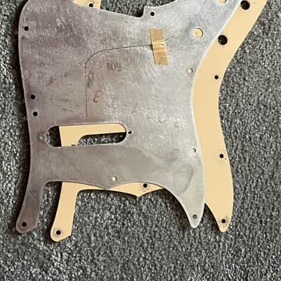 Vintage Fender Musicmaster guitar pickguard tan vintage w/shield image 3