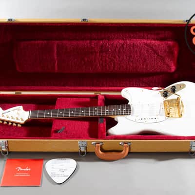 2025 Fender Japan MIJ Traditional 60s Mustang White Pearl Matching Headstock Gold Hardware image 2