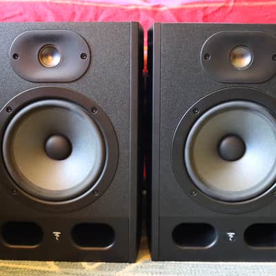 Focal Alpha 65 Active Monitor (Pair) FOR PARTS OR REPAIR image 1