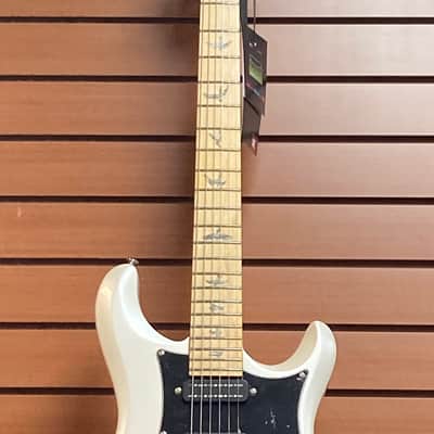 PRS SE NF3 with Maple Fretboard in Pearl White w/Bag image 3