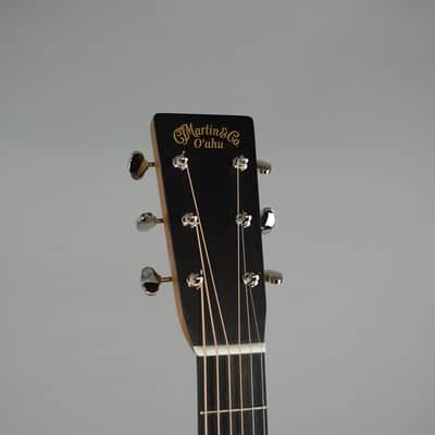 Martin HG-28 Special Edition O'ahu Acoustic Guitar W/Softshell Case - Natural image 3