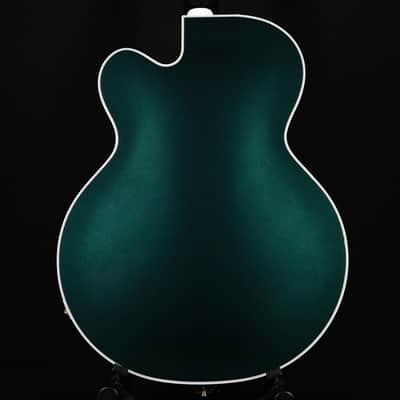 Gretsch Professional Nashville HolloBody w/ String-Thru Bigsby- Cadillac Green w/ Gold Hardware 2025 (JT25113894) image 3