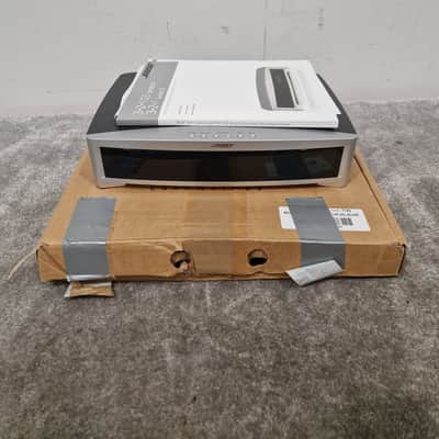 Bose Av3-2-1ii Home Entertainment System - Main Unit Only, Untested - Excellent w/ Power Supply & Manuals & Wires & remote Connector cables image 15