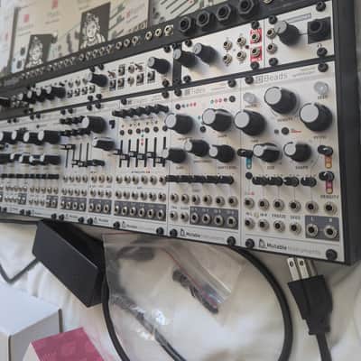 Mutable Instruments 4u 104hp Mutable Instruments Skiff ~2018-present image 3