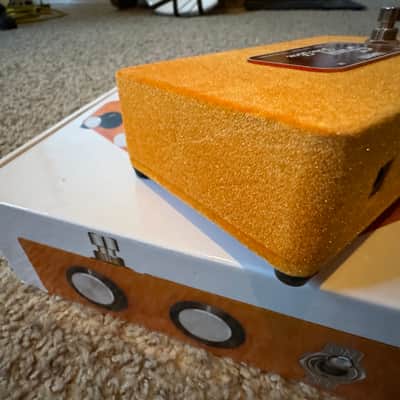 Warm Audio Foxy Tone Box - Orange image 6