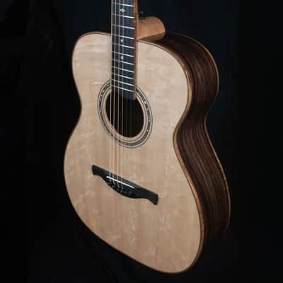 Knight OM Bearclaw Sitka Spruce and Rosewood Handmade Guitar image 4