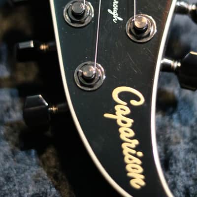 Caparison TAT II Crimson red image 2