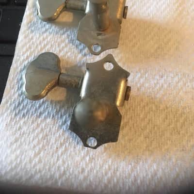 Grover Sta-tite Guitar Tuners Lot, 6 Bass Side, Nickel, 5 Bushings, Circa 1940s image 5