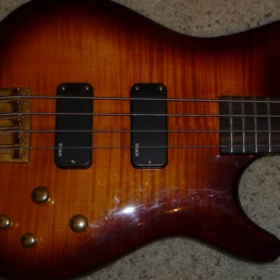 Dean Edge Pro 4 Flame Top with Case image 2