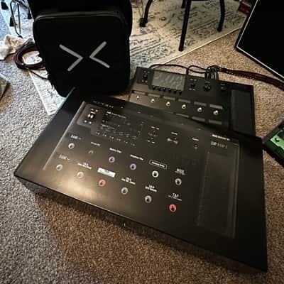 Line 6 Helix Floor 2015 - Black - Near New Condition - CIB image 10