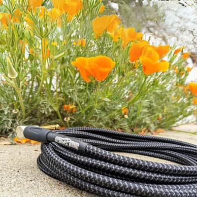Pig Hog PCH20BKR "Black Woven" Instrument Cable, 20ft Right Angle image 5