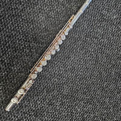 Gemeinhardt 2SH Conservatory Student Flute w/ Solid Sterling Silver Head Joint image 16