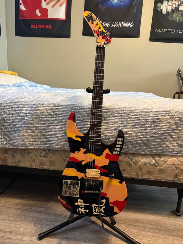 ESP LTD GL-200K George Lynch Signature 2011 - 2018 - Black with Kamikaze Graphic image 1