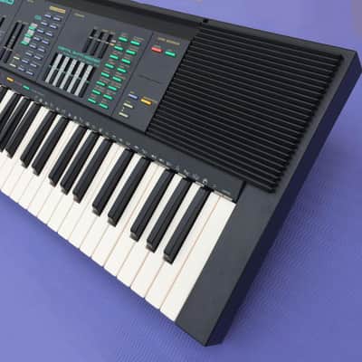 Yamaha PSR 36 Vintage FM Synthesizer Piano Keyboard (41) image 3