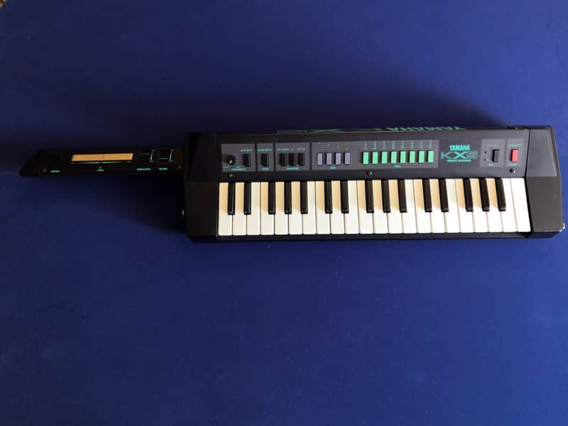 Yamaha KX5 Keytar image 1