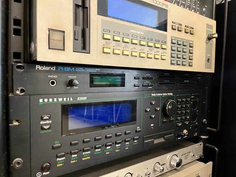 Roland R-8M Total Percussion Sound Module 1980s - Black image 1