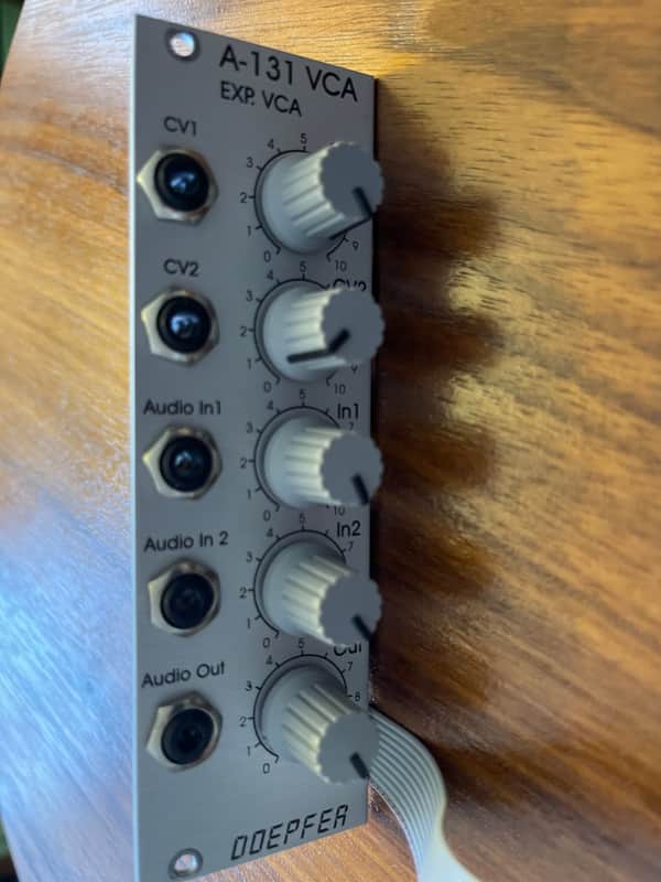 Doepfer A-131 EXP VCA image 1