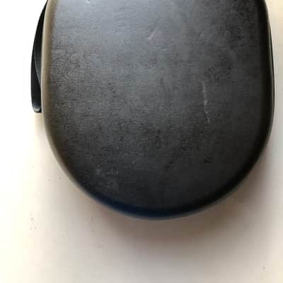 Bang & Olufsen Beoplay H9i Wireless Headphones image 10