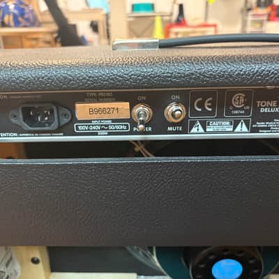 Fender Tone Master Deluxe Reverb 2-Channel 22-Watt 1x12" Digital Guitar Combo 2019 - Present - Black image 9