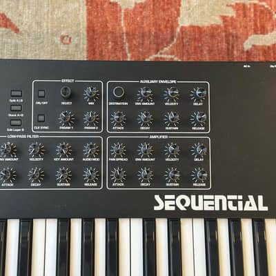 Sequential Prophet Rev2 - 16 Voice image 7