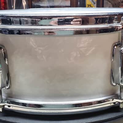 Slingerland No.159 5.5"x14" Student Model Snare Drum - White Marine Pearl VIDEO!!! image 3
