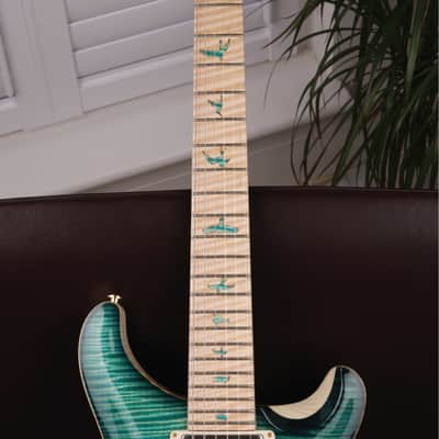 PRS 2016 Private Stock Custom 24 in Bahama Blue Smoked Burst w/Curly Maple Top, Swamp Ash Back & Backplates, Curly Maple Fretboard, Curly Maple Neck, Phase III Locking Tuners w/Curly Maple Buttons & Stained Curly Maple w/Paua Outline Inlays image 17