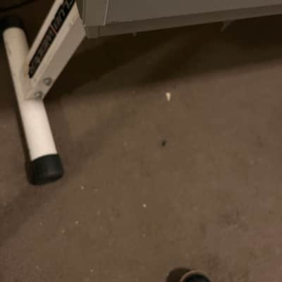 Yamaha MO 8 Production Synthesizer 2000s - Gray image 4