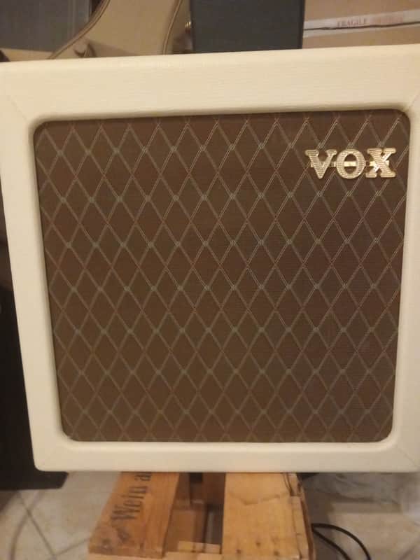 Vox AC15H1TV Hand-Wired Heritage Collection 15-Watt 1x12" Guitar Combo 2007 - Tan image 1