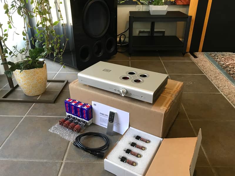 Schiit Freya + Tube Preamplifier In Silver With The Extra Tung-Sol Factory Platinum Matched Tubes Like New! 2021 image 1