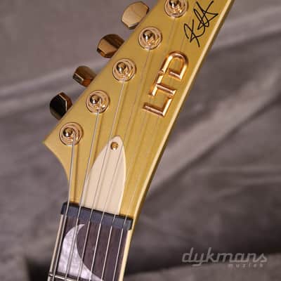 ESP LTD Kirk Hammett Signature KH-V Metallic Gold image 15
