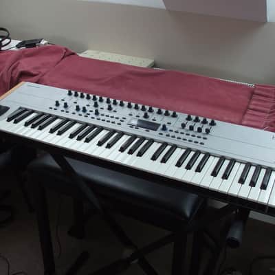 Novation KS5 synthesizer Mid 2003 - Silver