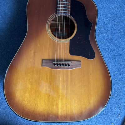 Gibson J45 De Luxe 1973-1975 in Tobacco sunburst image 4