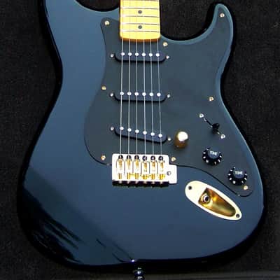 Black& Gold Custom Shop Mahogany+Matte Black Guard+All Maple Neck+Working Bridge Tone +Treble Bleed Circuit+ Vintage Custom Matched Pickups + Dual Action Truss Rod+ Vintage Kluson Style Tuners+Leveled, Crowned and Polished Frets! image 2