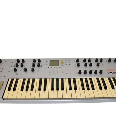 Alesis Ion 49-Key Analog Modeling Synthesizer Keyboard