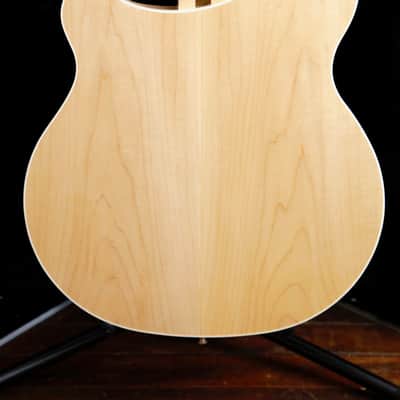 Rickenbacker 360 Mapleglo Semi-Hollow Electric Guitar image 10