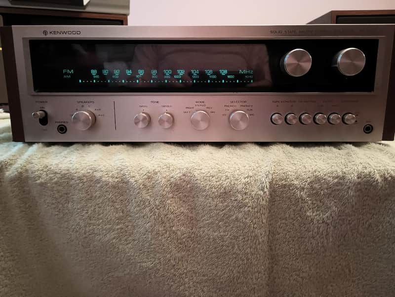 Kenwood KR5400 receiver in excellent condition - 1970's image 1