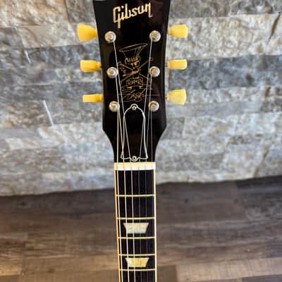 2013 Gibson Les Paul Slash Vermillion Burst 1 Of 1200 image 2