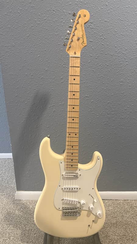 Fender Ed O'Brien Artist Series Signature EOB Stratocaster 2018 - Present - Olympic White
