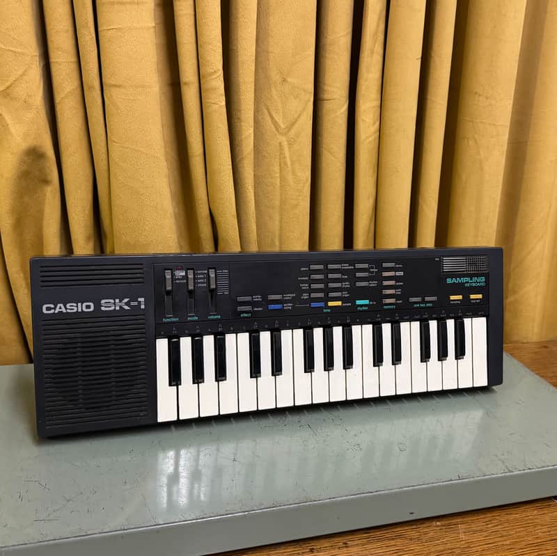 Casio SK-1 32-Key Sampling Keyboard | Reverb UK