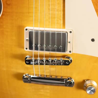 Gibson Les Paul Standard '60s Electric Guitar - Unburst with Hardshell Case image 11