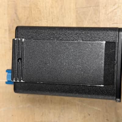 Lectrosonics IFBR1a R1a IFB Receiver – Block 22 – 563.2–588.7 MHz image 4