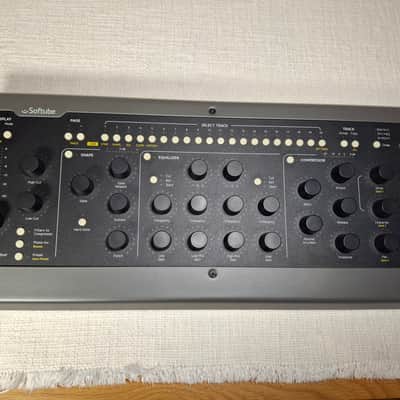 Softube Console 1 MKII Hardware/Software Mixer 2017 - Black/Grey image 1